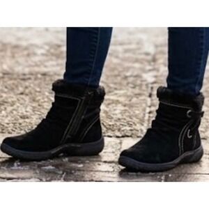 Liz & Co Black Suede Leather Ankle Booties Faux Fur Trim Side Zip Size 8.5M